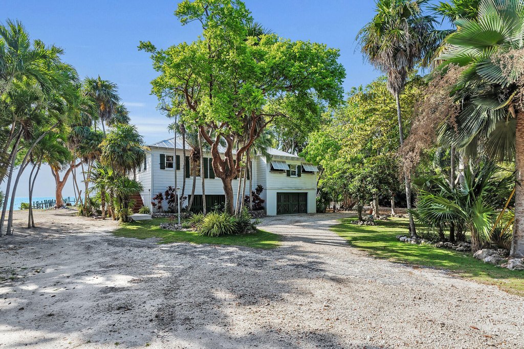 Plantation Key, Florida, 33070, United States, 3 Bedrooms Bedrooms, ,3 BathroomsBathrooms,Residential,Forsale,1944348