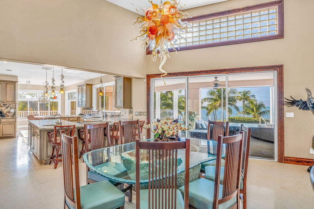 Marathon, Florida, 33050, United States, 3 Bedrooms Bedrooms, ,4.5 BathroomsBathrooms,Residential,Forsale,2004347