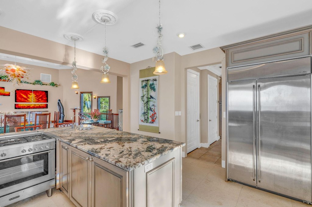 Marathon, Florida, 33050, United States, 3 Bedrooms Bedrooms, ,4.5 BathroomsBathrooms,Residential,Forsale,2004347