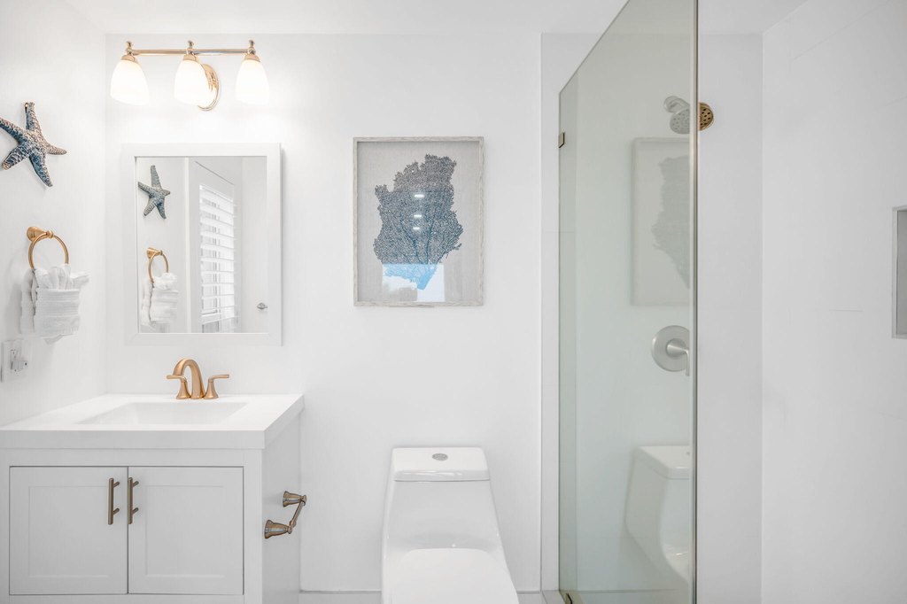 Marathon, Florida, 33050, United States, 4 Bedrooms Bedrooms, ,4 BathroomsBathrooms,Residential,Forsale,2004357