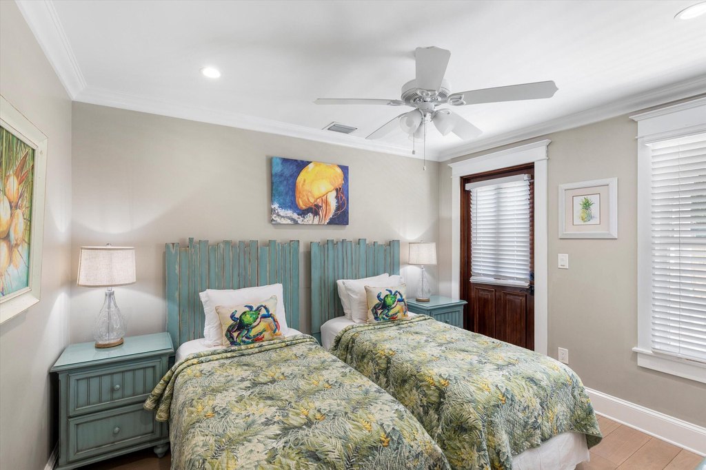 Key West, Florida, 33040, United States, 6 Bedrooms Bedrooms, ,6.5 BathroomsBathrooms,Residential,Forsale,1971989