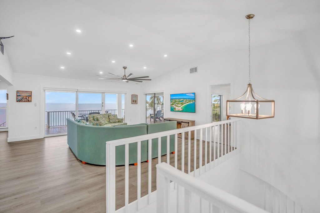 Marathon, Florida, 33050, United States, 4 Bedrooms Bedrooms, ,4 BathroomsBathrooms,Residential,Forsale,2004357