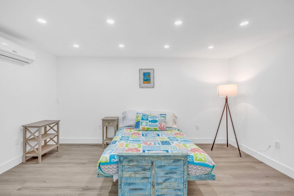 Marathon, Florida, 33050, United States, 4 Bedrooms Bedrooms, ,4 BathroomsBathrooms,Residential,Forsale,2004357