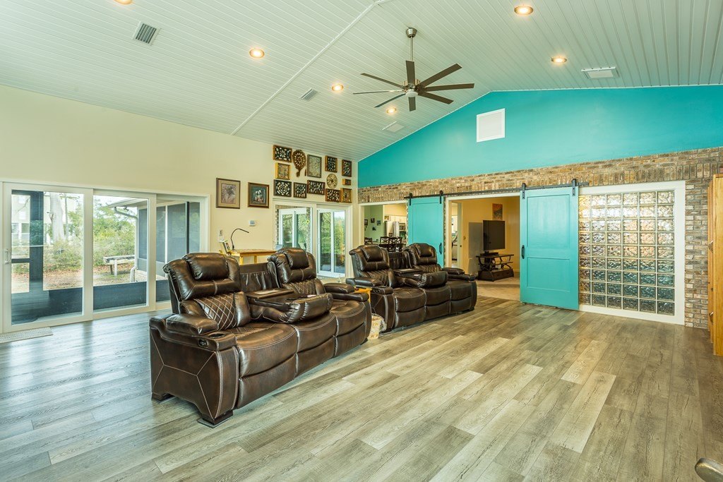 Carrabelle, Florida, 32322, United States, 3 Bedrooms Bedrooms, ,2 BathroomsBathrooms,Residential,Forsale,1884818