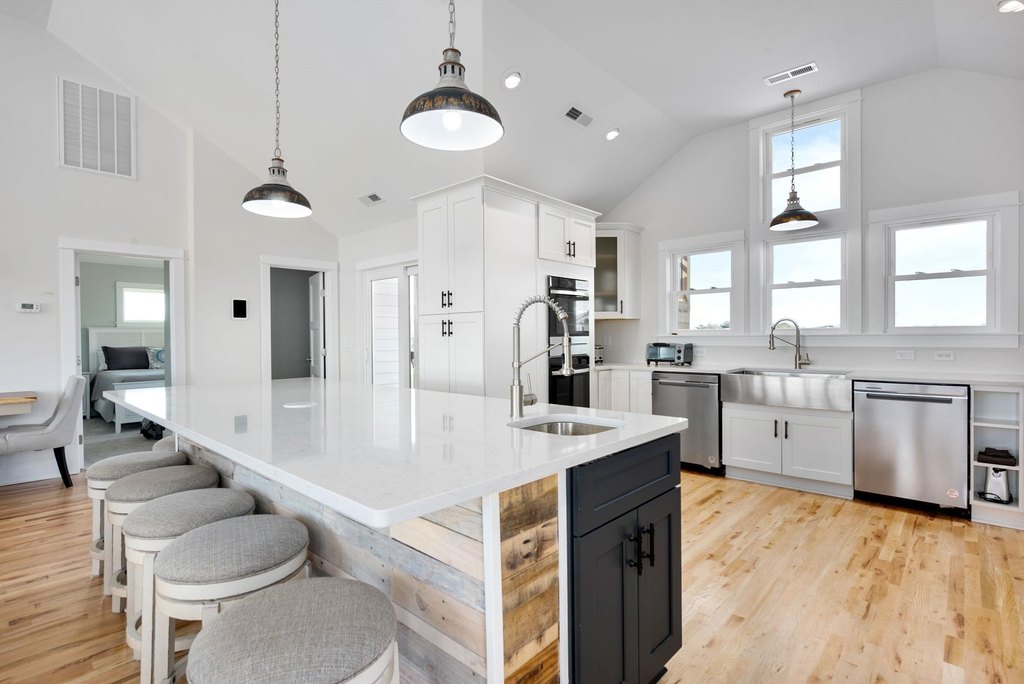 Corolla, North Carolina, 27927, United States, 12 Bedrooms Bedrooms, ,12.5 BathroomsBathrooms,Residential,Forsale,1883849