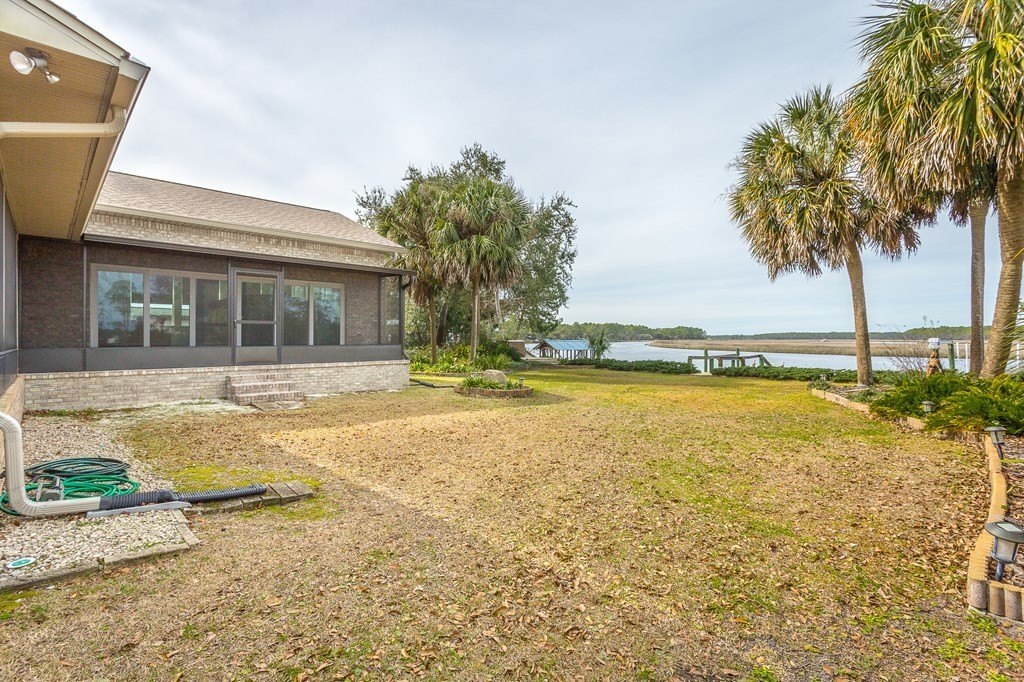 Carrabelle, Florida, 32322, United States, 3 Bedrooms Bedrooms, ,2 BathroomsBathrooms,Residential,Forsale,1884818