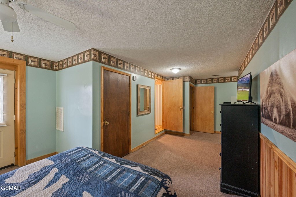 Sevierville, Tennessee, 37862, United States, 3 Bedrooms Bedrooms, ,3 BathroomsBathrooms,Residential,Forsale,1942453