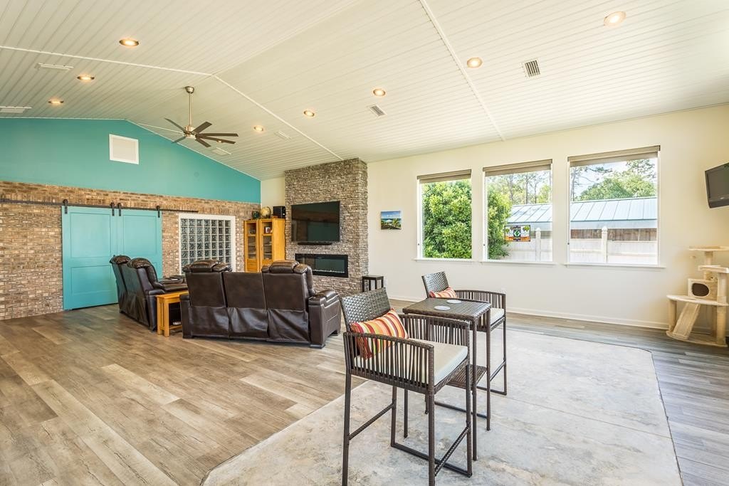 Carrabelle, Florida, 32322, United States, 3 Bedrooms Bedrooms, ,2 BathroomsBathrooms,Residential,Forsale,1884818