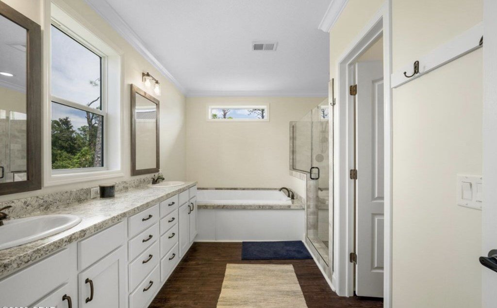 Port St. Joe, Florida, 32456, United States, 3 Bedrooms Bedrooms, ,2 BathroomsBathrooms,Residential,Forsale,1926760