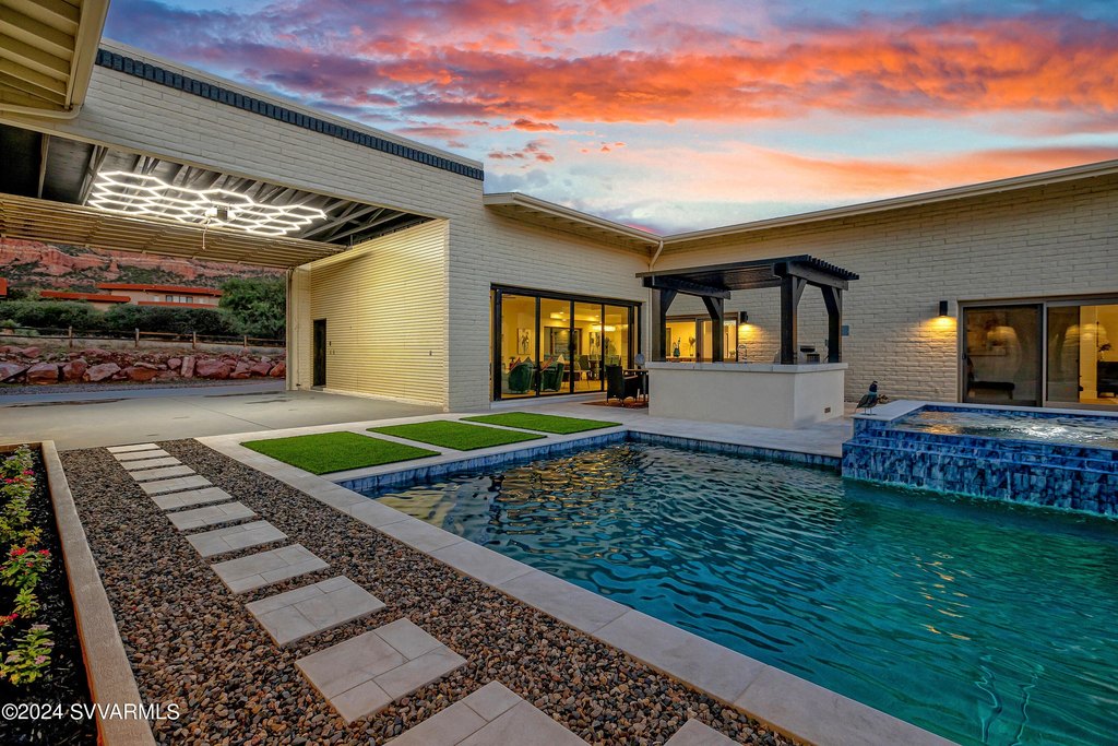Sedona, Arizona, 86351, United States, 5 Bedrooms Bedrooms, ,5 BathroomsBathrooms,Residential,Forsale,1883876