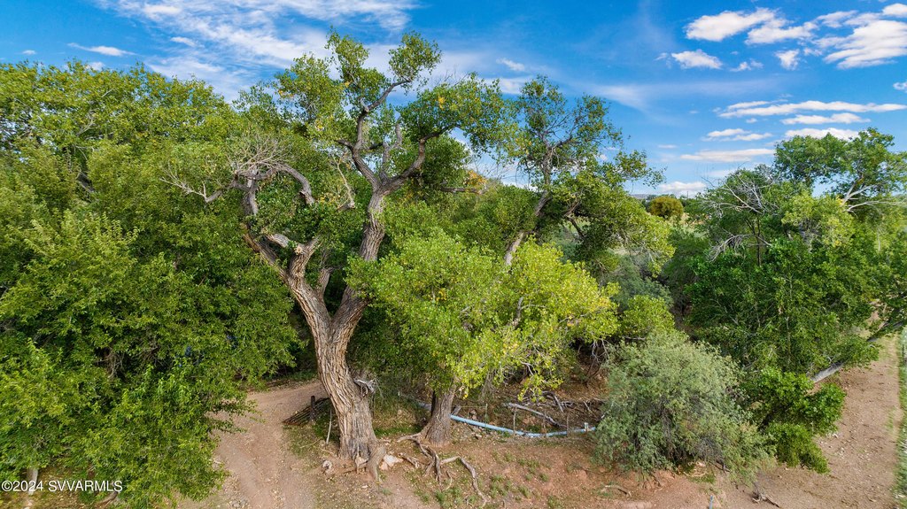 Cornville, Arizona, 86325, United States, 5 Bedrooms Bedrooms, ,2 BathroomsBathrooms,Residential,Forsale,1985622