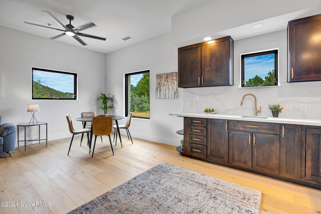 Sedona, Arizona, 86351, United States, 5 Bedrooms Bedrooms, ,5 BathroomsBathrooms,Residential,Forsale,1883876