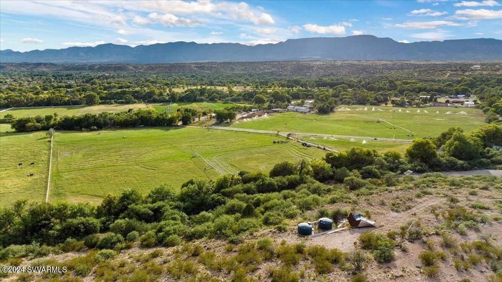 Cornville, Arizona, 86325, United States, 5 Bedrooms Bedrooms, ,2 BathroomsBathrooms,Residential,Forsale,1985622