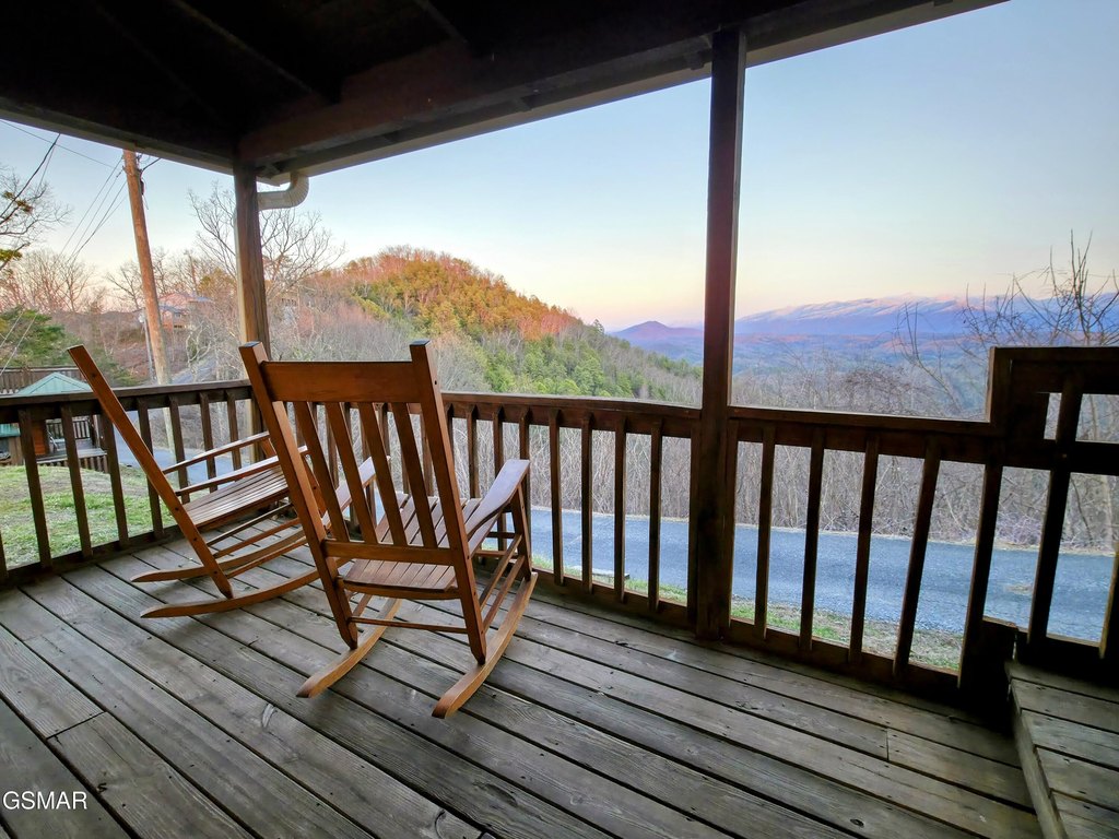 Sevierville, Tennessee, 37876, United States, 3 Bedrooms Bedrooms, ,2 BathroomsBathrooms,Residential,Forsale,1936698