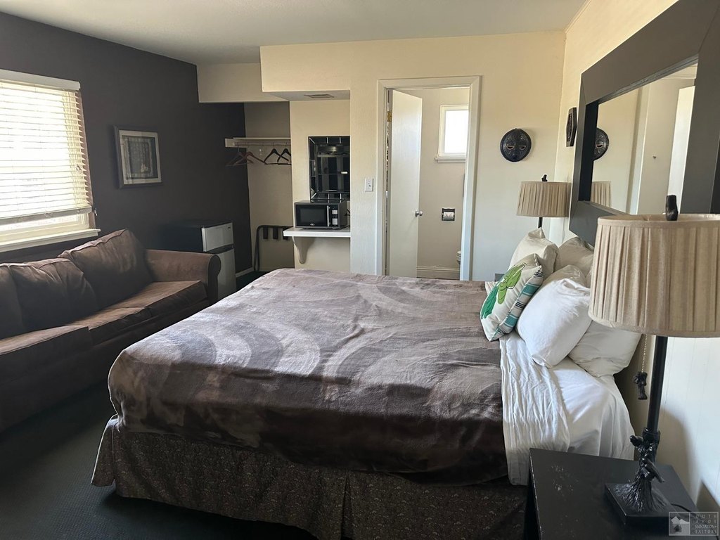 South Lake Tahoe, California, 96150, United States, ,Residential,Forsale,1886435