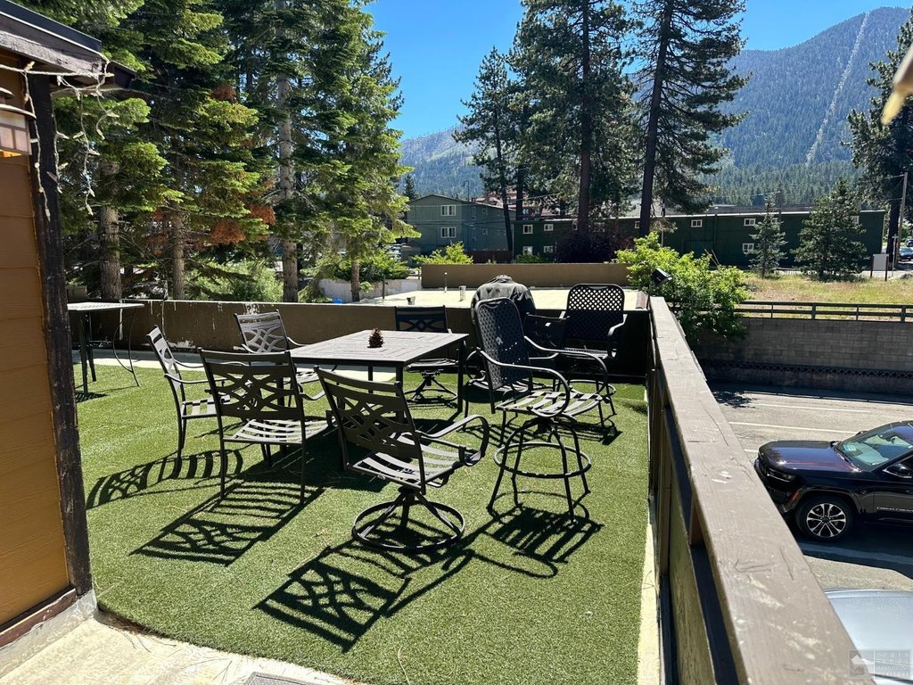 South Lake Tahoe, California, 96150, United States, ,Residential,Forsale,1886435