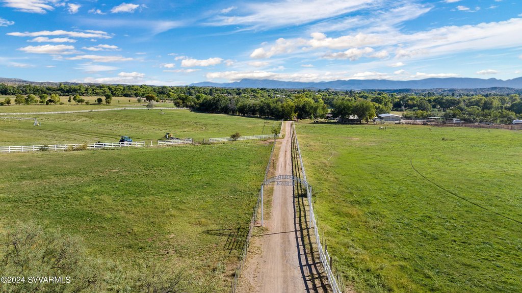 Cornville, Arizona, 86325, United States, 5 Bedrooms Bedrooms, ,2 BathroomsBathrooms,Residential,Forsale,1985622