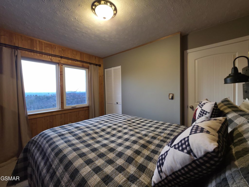 Sevierville, Tennessee, 37876, United States, 3 Bedrooms Bedrooms, ,2 BathroomsBathrooms,Residential,Forsale,1936698
