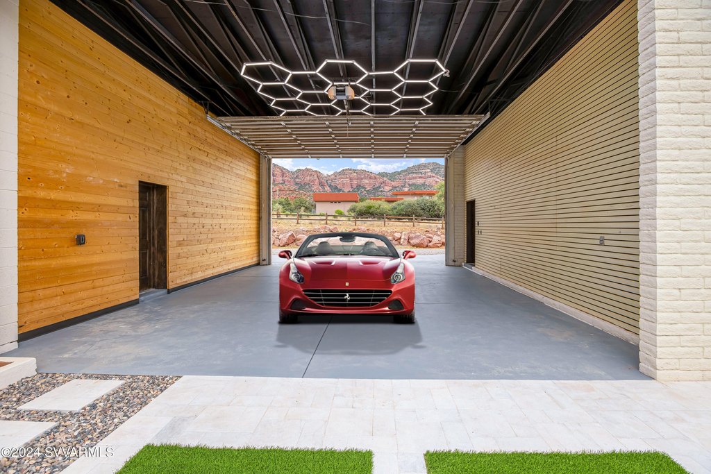 Sedona, Arizona, 86351, United States, 5 Bedrooms Bedrooms, ,5 BathroomsBathrooms,Residential,Forsale,1883876