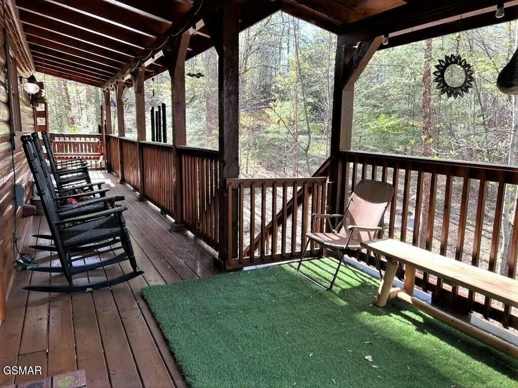 Sevierville, Tennessee, 37862, United States, 2 Bedrooms Bedrooms, ,2 BathroomsBathrooms,Residential,Forsale,1893750