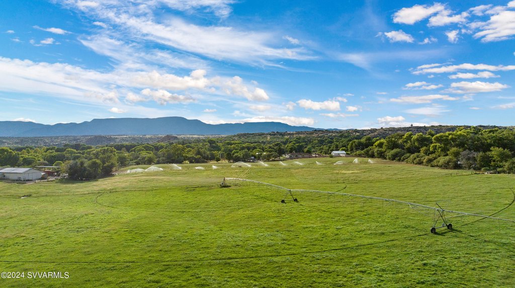 Cornville, Arizona, 86325, United States, 5 Bedrooms Bedrooms, ,2 BathroomsBathrooms,Residential,Forsale,1985622