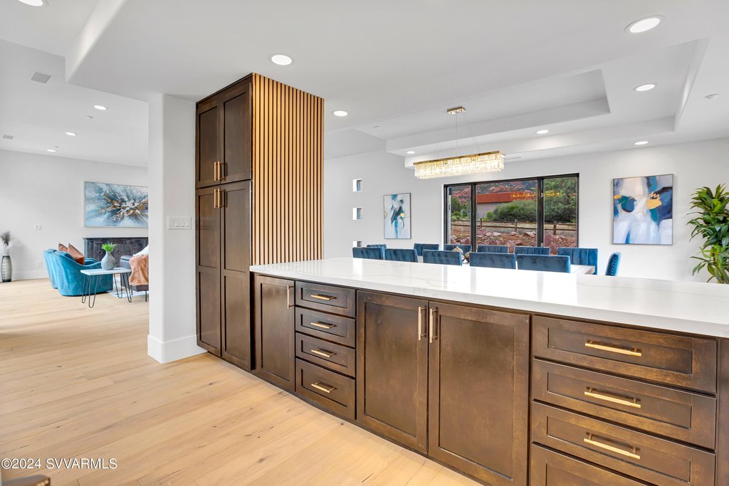Sedona, Arizona, 86351, United States, 5 Bedrooms Bedrooms, ,5 BathroomsBathrooms,Residential,Forsale,1883876
