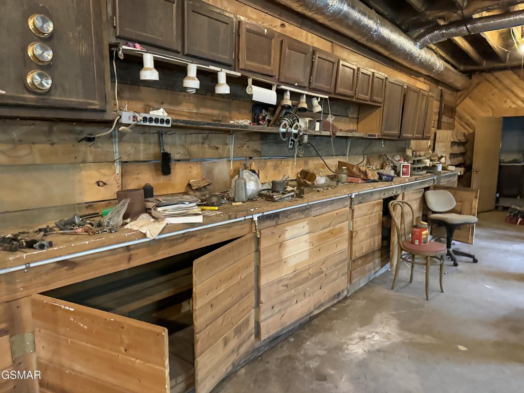 Sevierville, Tennessee, 37876, United States, ,Commercial,Forsale,1893729
