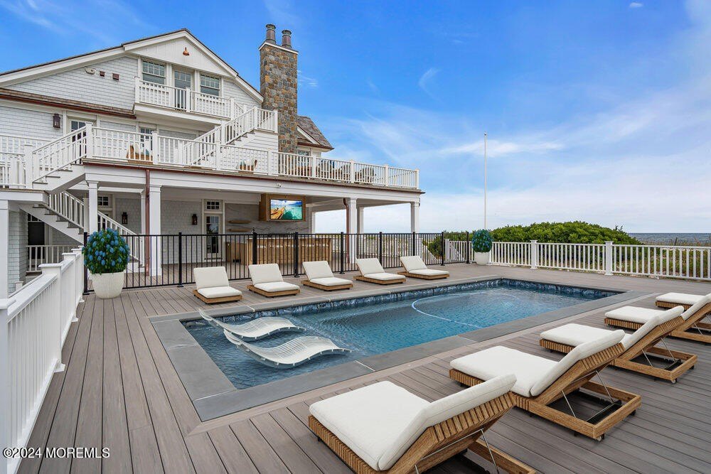 Mantoloking, New Jersey, 08738, United States, 9 Bedrooms Bedrooms, ,9.5 BathroomsBathrooms,Residential,Forsale,1884511