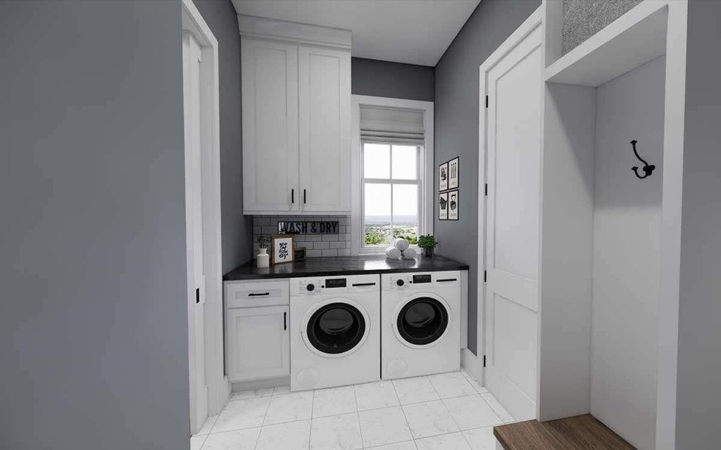 Gilford, New Hampshire, 03249, United States, 5 Bedrooms Bedrooms, ,3.5 BathroomsBathrooms,Residential,Forsale,1968464