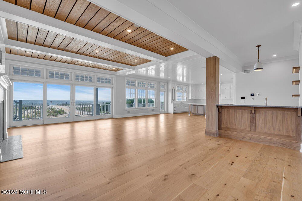 Mantoloking, New Jersey, 08738, United States, 9 Bedrooms Bedrooms, ,9.5 BathroomsBathrooms,Residential,Forsale,1884511