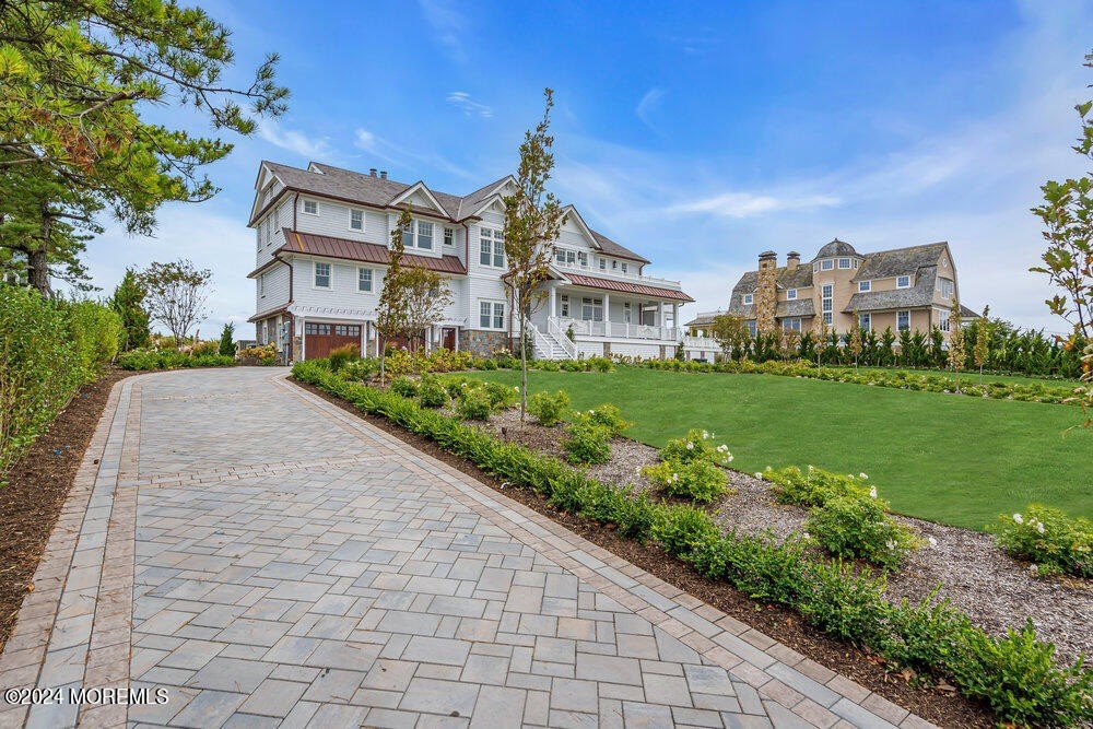Mantoloking, New Jersey, 08738, United States, 9 Bedrooms Bedrooms, ,9.5 BathroomsBathrooms,Residential,Forsale,1884511