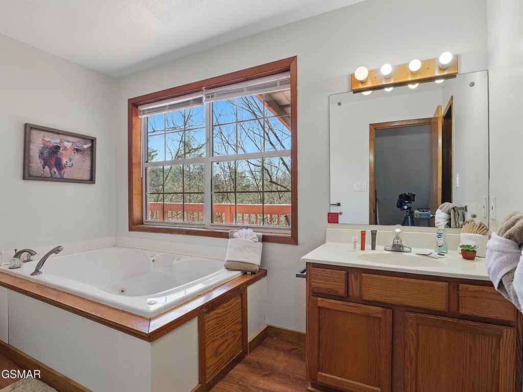 Sevierville, Tennessee, 37862, United States, 4 Bedrooms Bedrooms, ,4 BathroomsBathrooms,Residential,Forsale,1942455