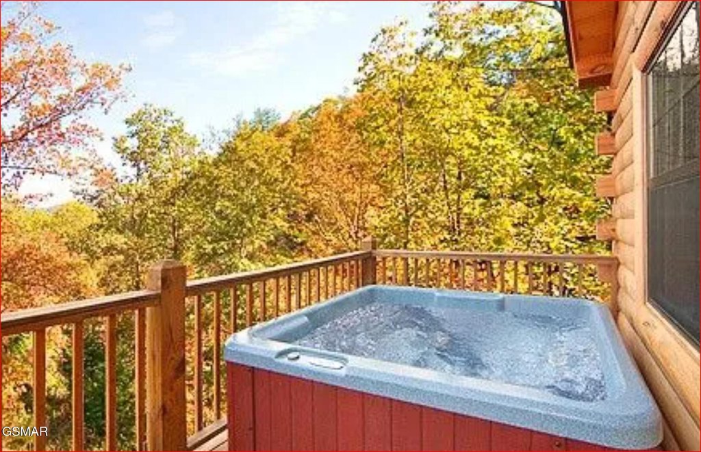 Pigeon Forge, Tennessee, 37863, United States, 1 Bedroom Bedrooms, ,2 BathroomsBathrooms,Residential,Forsale,1893744