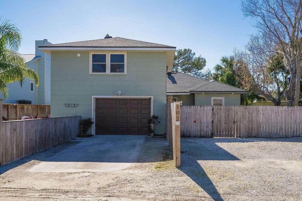 St Augustine, Florida, 32080, United States, 3 Bedrooms Bedrooms, ,2 BathroomsBathrooms,Residential,Forsale,1914474