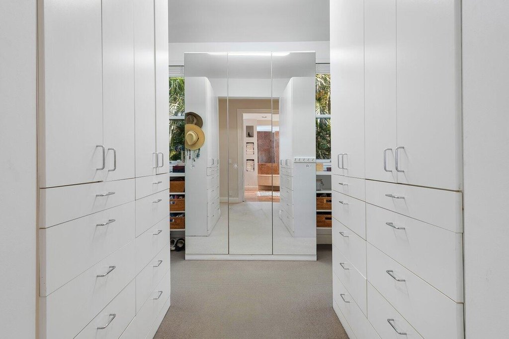 Delray Beach, Florida, 33483, United States, 5 Bedrooms Bedrooms, ,5.5 BathroomsBathrooms,Residential,Forsale,1952112