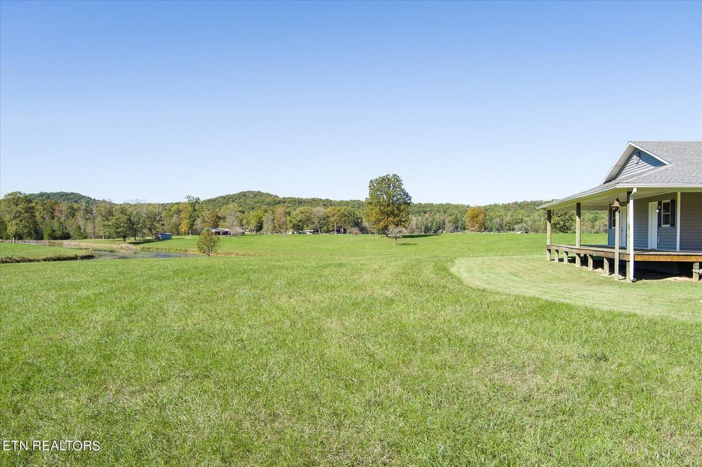 Oakdale, Tennessee, 37829, United States, 3 Bedrooms Bedrooms, ,2 BathroomsBathrooms,Residential,Forsale,1907862