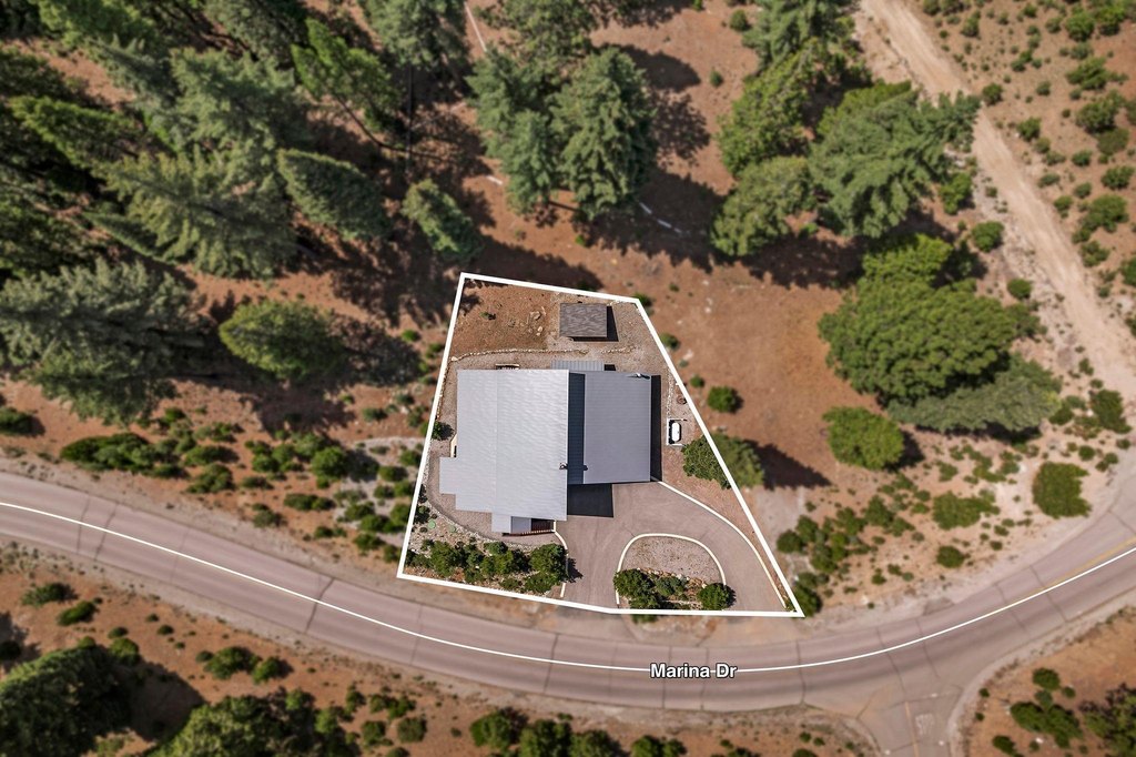 Lake Almanor, California, 96137, United States, 2 Bedrooms Bedrooms, ,2 BathroomsBathrooms,Residential,Forsale,1910295
