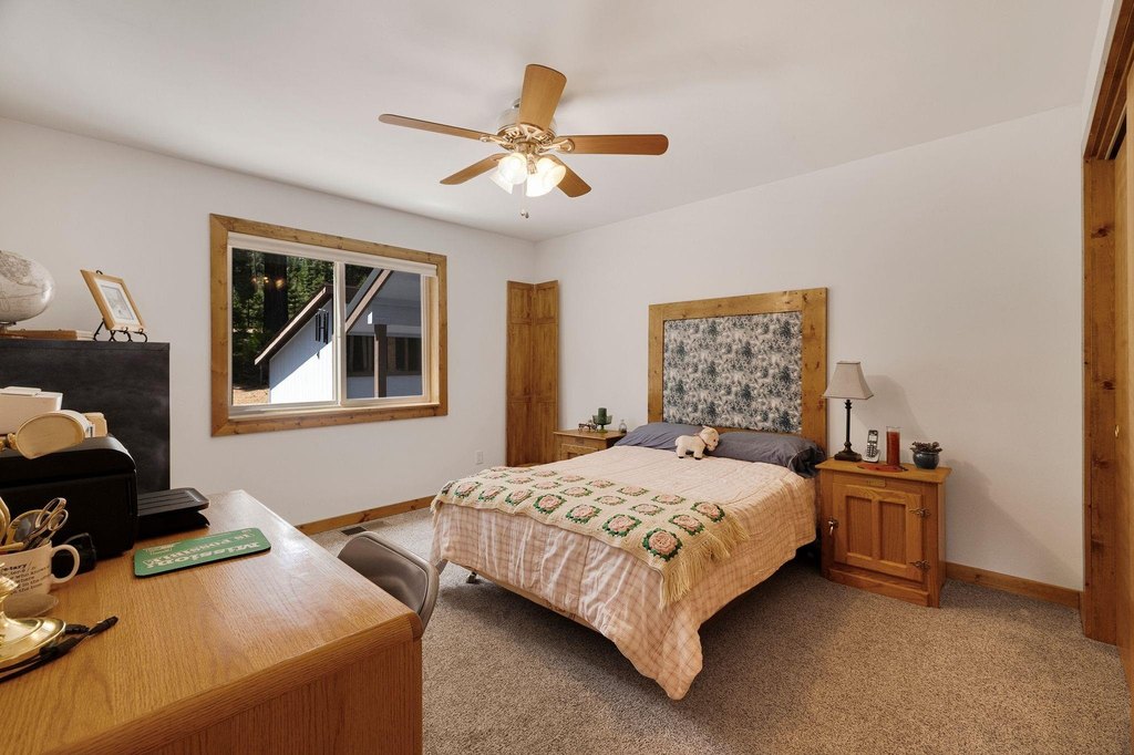 Lake Almanor, California, 96137, United States, 2 Bedrooms Bedrooms, ,2 BathroomsBathrooms,Residential,Forsale,1910295