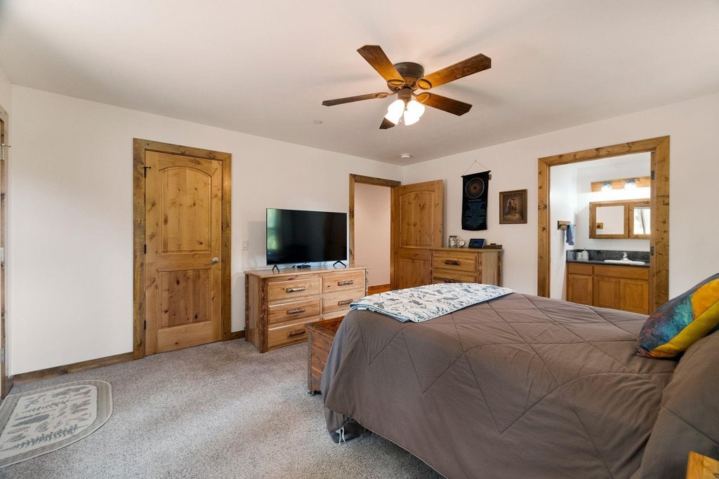 Lake Almanor, California, 96137, United States, 2 Bedrooms Bedrooms, ,2 BathroomsBathrooms,Residential,Forsale,1910295