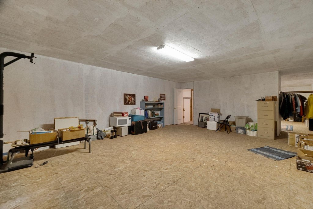 Lake Almanor, California, 96137, United States, 2 Bedrooms Bedrooms, ,2 BathroomsBathrooms,Residential,Forsale,1910295