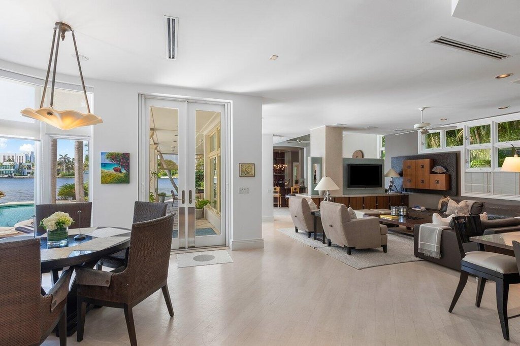 Delray Beach, Florida, 33483, United States, 5 Bedrooms Bedrooms, ,5.5 BathroomsBathrooms,Residential,Forsale,1952112
