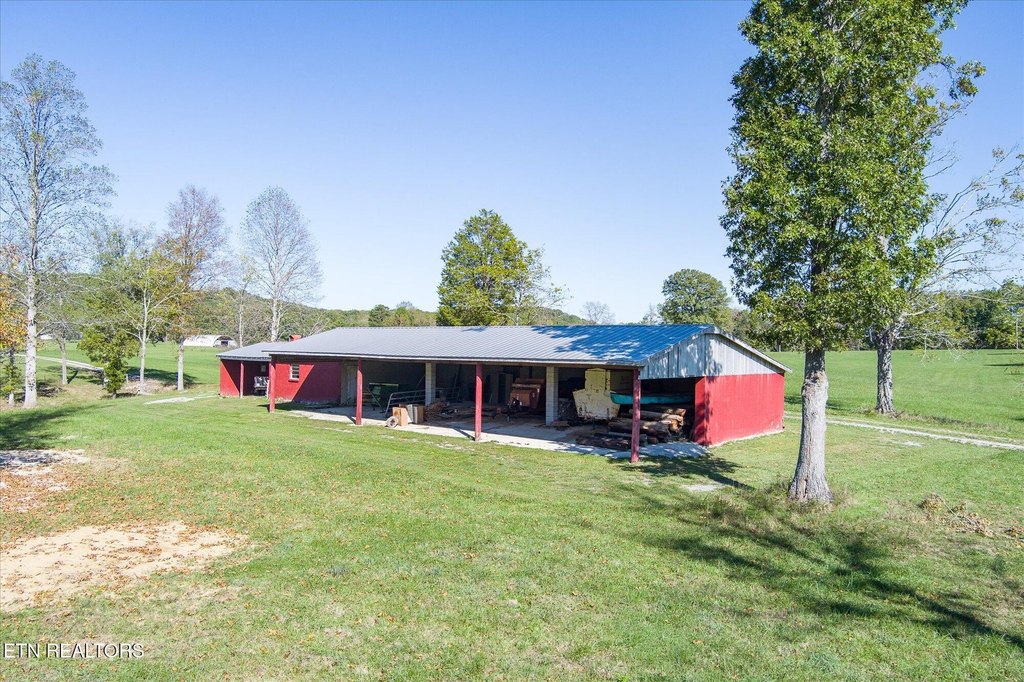 Oakdale, Tennessee, 37829, United States, 3 Bedrooms Bedrooms, ,2 BathroomsBathrooms,Residential,Forsale,1907862