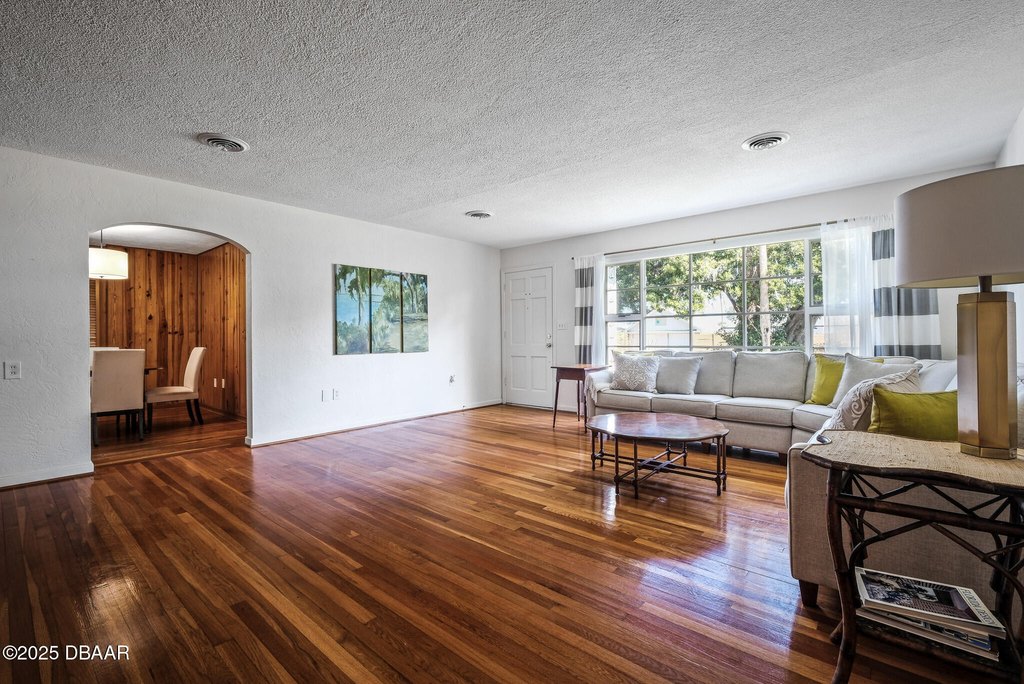 New Smyrna Beach, Florida, 32168, United States, 3 Bedrooms Bedrooms, ,2 BathroomsBathrooms,Residential,Forsale,1900248