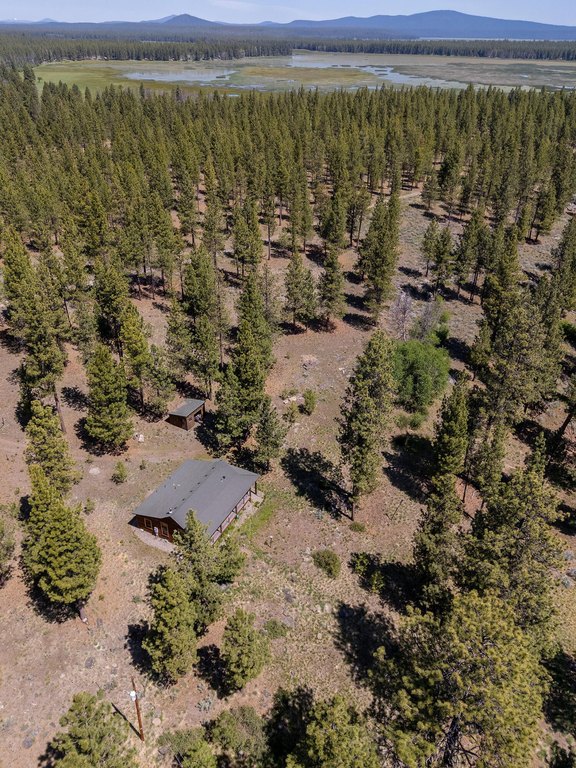 Chemult, Oregon, 97731, United States, 2 Bedrooms Bedrooms, ,2 BathroomsBathrooms,Residential,Forsale,1903167