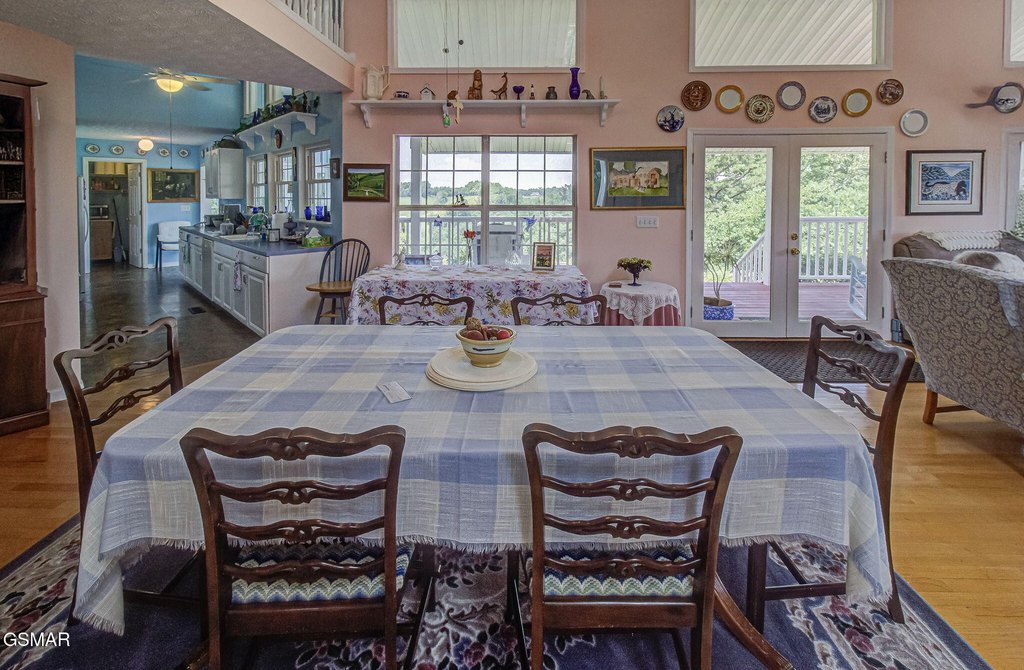 Sevierville, Tennessee, 37862, United States, 3 Bedrooms Bedrooms, ,2.5 BathroomsBathrooms,Residential,Forsale,1893781