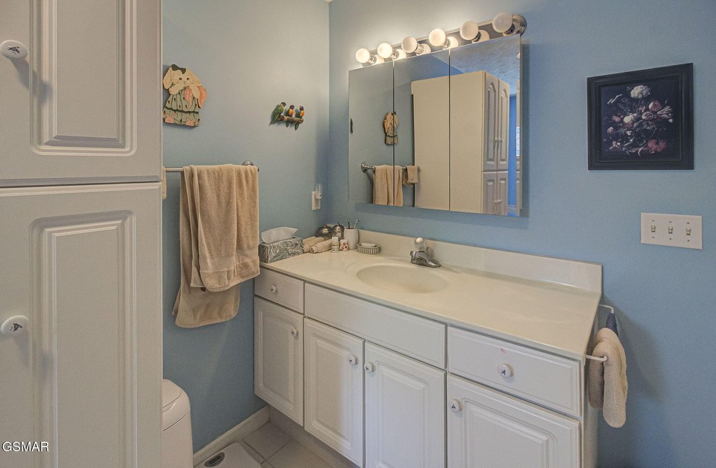 Sevierville, Tennessee, 37862, United States, 3 Bedrooms Bedrooms, ,2.5 BathroomsBathrooms,Residential,Forsale,1893781