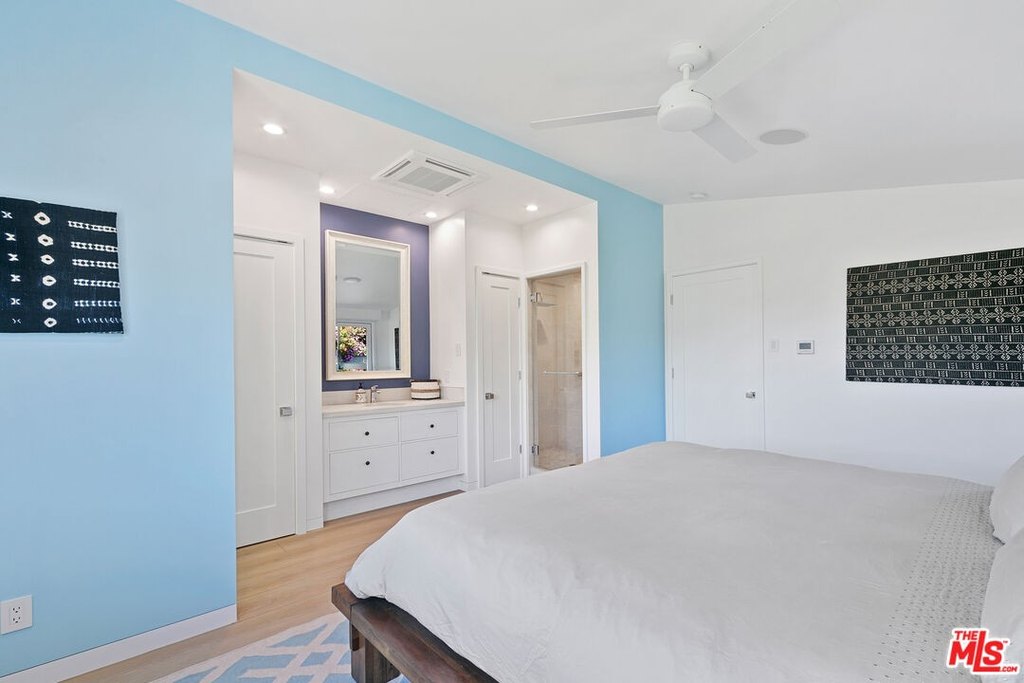 Malibu, California, 90265, United States, 3 Bedrooms Bedrooms, ,3.5 BathroomsBathrooms,Residential,Forsale,1904869