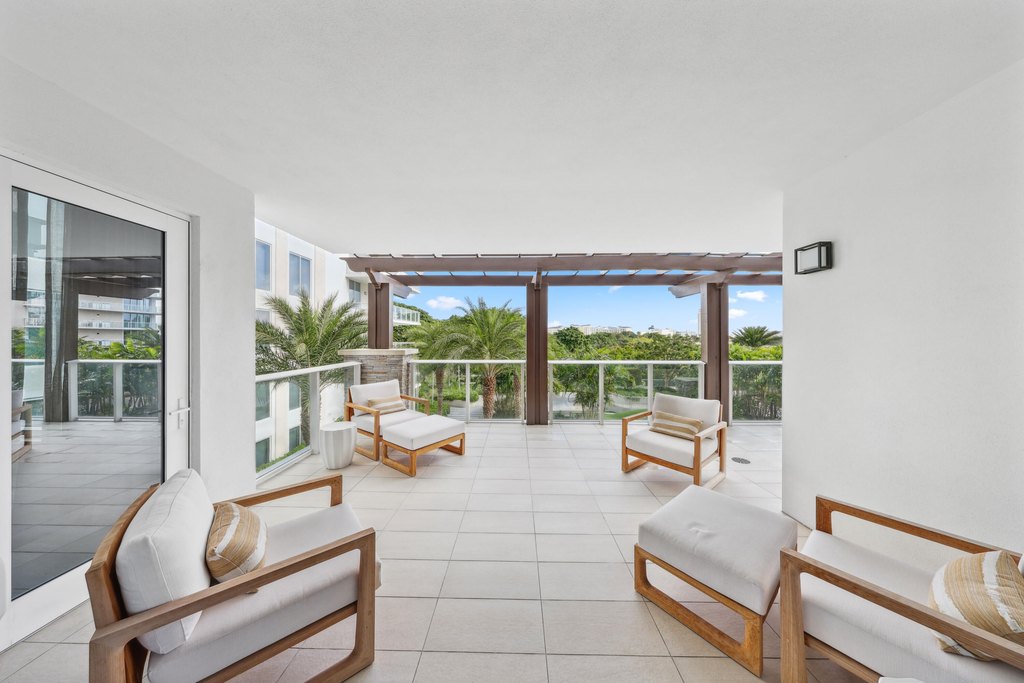 Boca Raton, Florida, 33432, United States, 2 Bedrooms Bedrooms, ,3.5 BathroomsBathrooms,Residential,Forsale,1929731