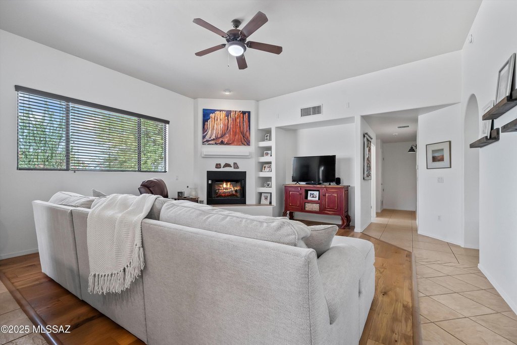 Vail, Arizona, 85641, United States, 4 Bedrooms Bedrooms, ,3 BathroomsBathrooms,Residential,Forsale,1893842