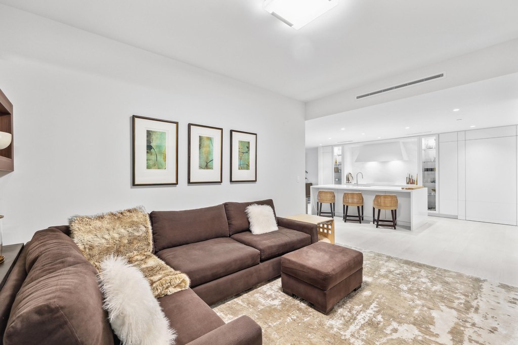 Boca Raton, Florida, 33432, United States, 2 Bedrooms Bedrooms, ,3.5 BathroomsBathrooms,Residential,Forsale,1929731